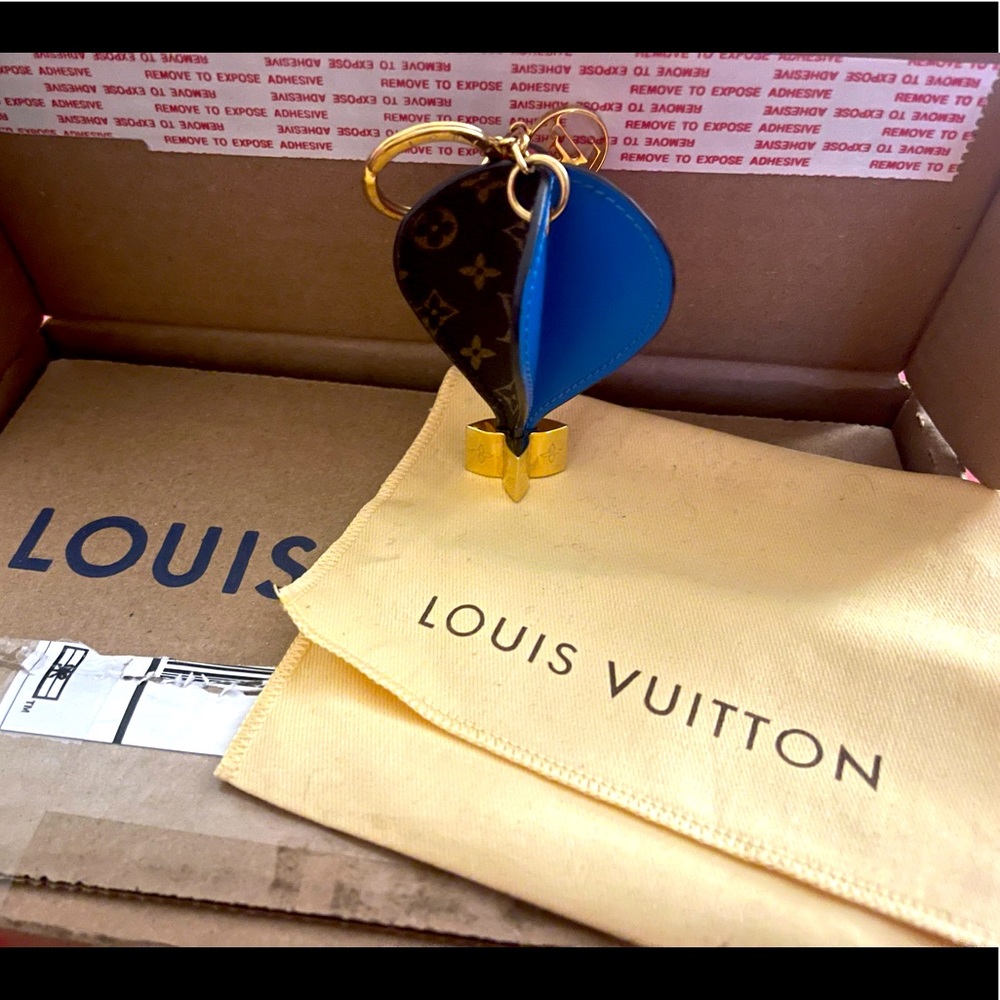 Louis Vuitton HOT Air Balloon bag charm